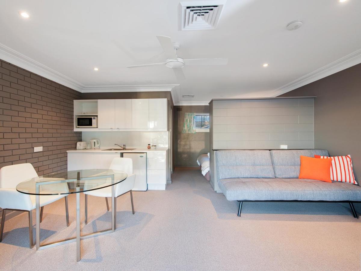 Dutchies Motel Nelson Bay Buitenkant foto